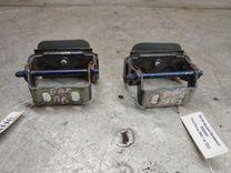 Петля крышки багажника GG3M81 Ford Focus