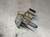 Петля двери передней правой 32ROJZ Volkswagen Golf - Фото 1