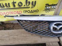 Решетка радиатора Q98JO0 Mazda Premacy - Фото 2