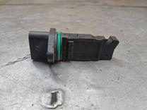 Расходомер воздуха 26UFX6 Volkswagen Caddy - Фото 2