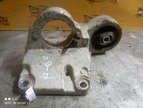 Подушка крепления двигателя Q2RIFX Peugeot 607 купить с доставкой