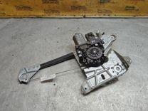 Стеклоподъемник электрический задний правый 2EHG44 Audi A4