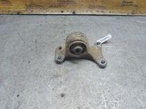 Кронштейн крепления рычага задней подвески D24JCT Peugeot 406 купить