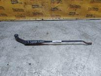 Щеткодержатель (поводок стеклоочистителя, дворник) XCV4LI Audi 100