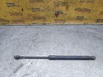 Амортизатор крышки багажника (3-5 двери) O21TNX Skoda Roomster undefined