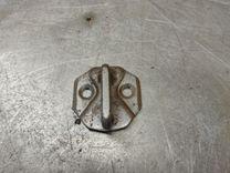 Ответная часть (скоба) замка двери CQP06U Ford Fusion