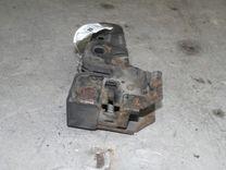 Замок капота DVRM0U Volkswagen Touran купить в магазине запчастей бу