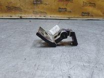 Петля двери передней левой 7LW97Z Volkswagen Golf