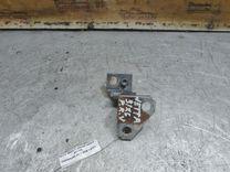 Петля двери передней правой X1R7IX Volkswagen Jetta - Фото 2