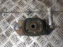 Подушка крепления КПП UBU15D Nissan Note - Фото 1