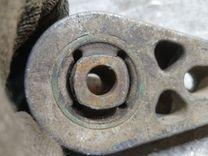 Подушка крепления КПП S87F2Q Volkswagen Touran купить в магазине запчастей бу