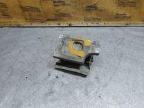 Накладка под фонарь правый O3Y53B Renault Laguna купить с доставкой