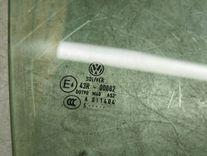 Стекло двери передней правой GC7STA Volkswagen Passat купить