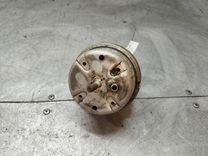 Подушка крепления двигателя XU24M0 Audi A4