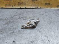 Петля двери передней правой UKL8SB Ford Galaxy