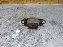 Подушка крепления КПП 75N567 Nissan Micra купить