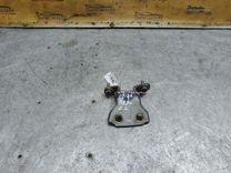 Петля двери задней левой YCZS3X Mitsubishi Carisma купить с доставкой