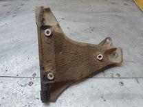 Кронштейн двигателя 3JUB31 Audi A4 купить с доставкой