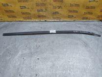 Молдинг стекла лобового BD9E50 Renault Laguna