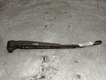 Щеткодержатель задний YH149Z Peugeot 806