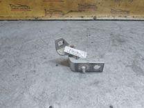 Петля двери задней левой 6YEEU0 Ford Mondeo купить в магазине запчастей бу