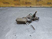 Моторчик заднего стеклоочистителя (дворника) P5Y3DG Mazda 323