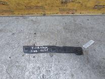 Кронштейн крепления бампера переднего V4L8EN Toyota Corolla Verso