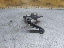 Крепление ТНВД V6V6LA Ford Focus купить в магазине запчастей бу