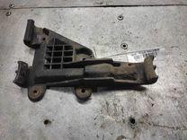 Кронштейн крепления бампера переднего JQULJM Audi 80 - Фото 2