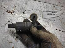 Насос (моторчик) омывателя стекла P1T0AC Audi A3