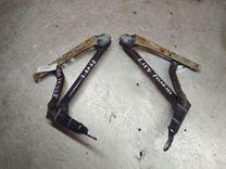 Петля крышки багажника OMB9KI Ford Focus купить на авторазборке