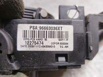 Переключатель подрулевой (стрекоза) XGZNXZ Peugeot 206 купить в магазине запчастей бу