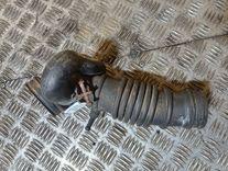 Патрубок воздушного фильтра BZKL33 Hyundai Matrix