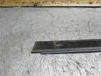 Молдинг стекла двери задней левой наружный 5LWXMV Audi 80 - Фото 3