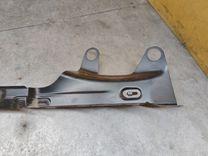 Кронштейн U8PQD2 Volkswagen Passat undefined