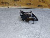 Петля двери задней левой NMJ34W Volkswagen Passat