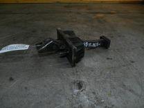 Ограничитель открывания двери передней RUO96P Toyota Avensis