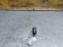 Кнопка стеклоподъемника переднего правого BI6J9H Toyota Avensis купить