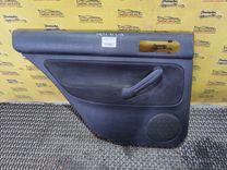 Обшивка двери задней левой (дверная карта) HGP6S9 Volkswagen Golf
