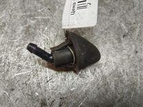 Форсунка омывателя заднего стекла 617343 Hyundai Getz купить на авторазборке