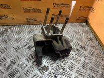 Кронштейн двигателя TNYSZX Fiat Punto