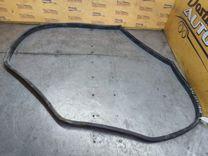 Уплотнитель двери задней правой 8JO3OU Audi 80