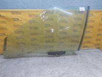 Стекло двери передней левой U3QWZ6 Audi 80