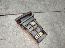 Кнопка аварийной сигнализации EM5NZB Toyota Avensis - Фото 2