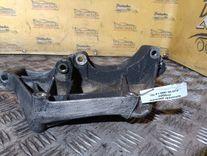 Кронштейн двигателя 0YQQZW Audi 80 - Фото 3