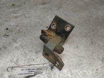 Петля двери передней левой F9NBX8 Peugeot 406
