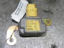 Датчик удара PZM3F6 Mazda 323F купить с доставкой