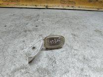 Повторитель передний правый 9H8XF8 Toyota Avensis