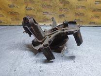 Кулак поворотный левый Z0UIQ9 Volkswagen Jetta купить с доставкой