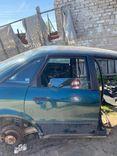 Стекло двери задней правой ZTK4PY Audi 80